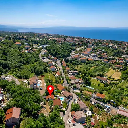 Srok Luxury With Pool Appartement Kastav