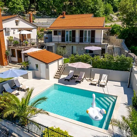 Appartement Srok Luxury With Pool Kastav